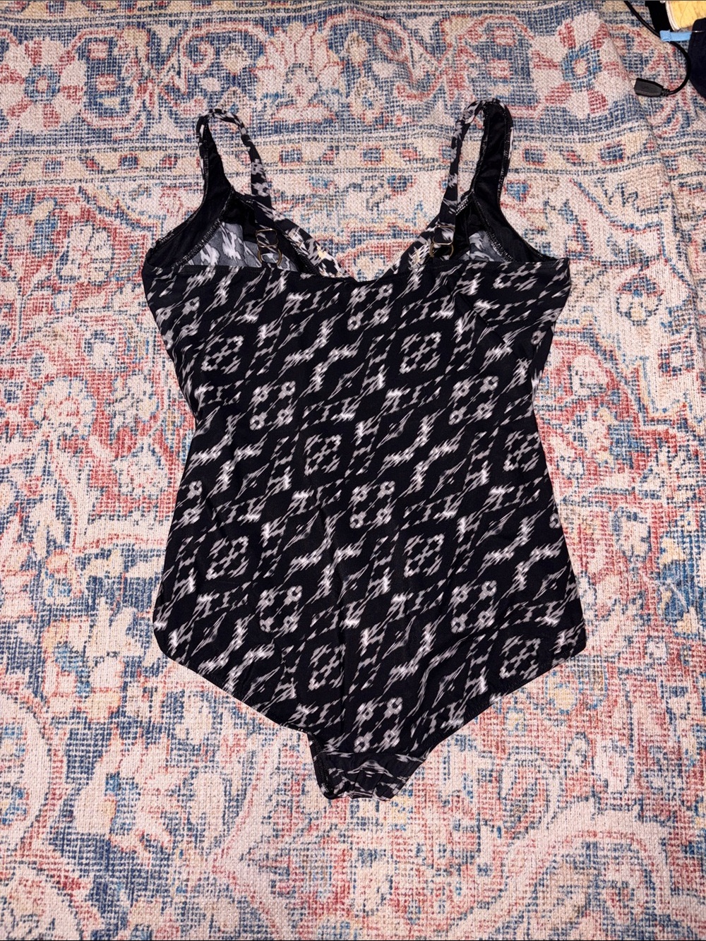 Miraclesuit Labyrinth Sanibel One Piece Swimsuit SZ 20W EUC - Picture 4 of 7